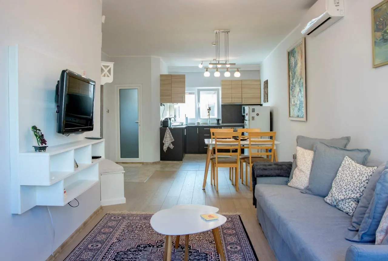 Cozy Apartment In The Very Centre Of Sofya